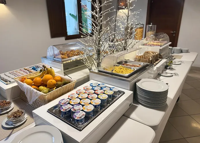 Palazzo Sant'elena Historic Hotel Foggia